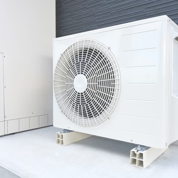 エアコン室外機の写真